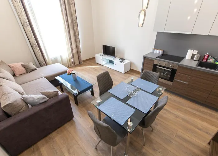A37 Awesome Apartments